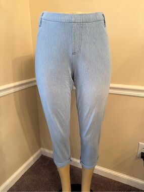 Time and Tru Light Blue Stretch Denim Pants